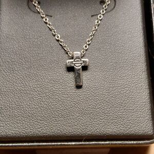 NWT Harley-Davidson Black Cross Necklace